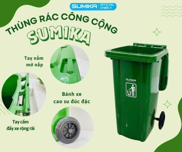 Thùng rác nhựa công nghiệp SUMIKA B240 là một giải pháp hoàn hảo cho những không gian cần xử lý lượng rác thải lớn. Với thiết kế bền bỉ, dung tích siêu lớn và tính năng tiện lợi, sản phẩm này sẽ giúp bạn giữ cho môi trường xung quanh luôn sạch sẽ và gọn gàng.