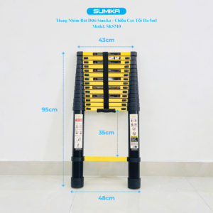 Bạn đã bao giờ rơi vào tình huống cần sửa bóng đèn trên cao, lấy đồ từ kệ trên cùng hay làm gì đó ngoài tầm với, mà lại không có công cụ nào hỗ trợ chưa? Nếu có, chắc chắn bạn sẽ hiểu cảm giác bất lực ấy khó chịu thế nào. Nhưng đừng lo, hôm nay mình sẽ giới thiệu một “người hùng thầm lặng” trong thế giới dụng cụ gia đình – thang nhôm rút gọn Sumika SKS510. Với chiều cao 5.1m, thiết kế thông minh và độ bền đáng kinh ngạc, đây không chỉ là một chiếc thang, mà là giải pháp hoàn hảo cho mọi nhu cầu của bạn. Hãy cùng mình khám phá xem tại sao sản phẩm này lại “hot” đến vậy nhé!